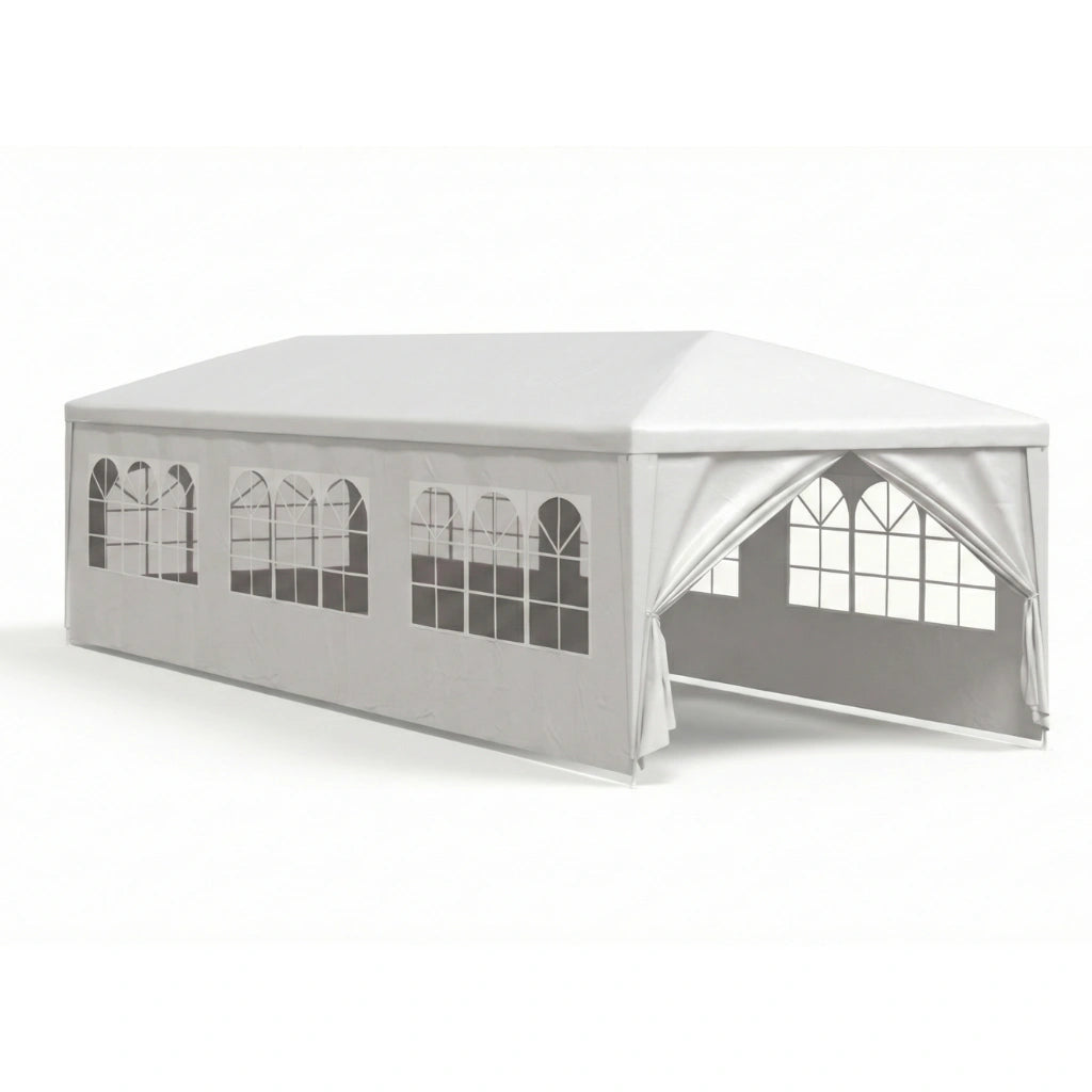 Grande tente de réception blanche 3x9 m (27m²) avec structure en acier et parois équipées de fenêtres décoratives.